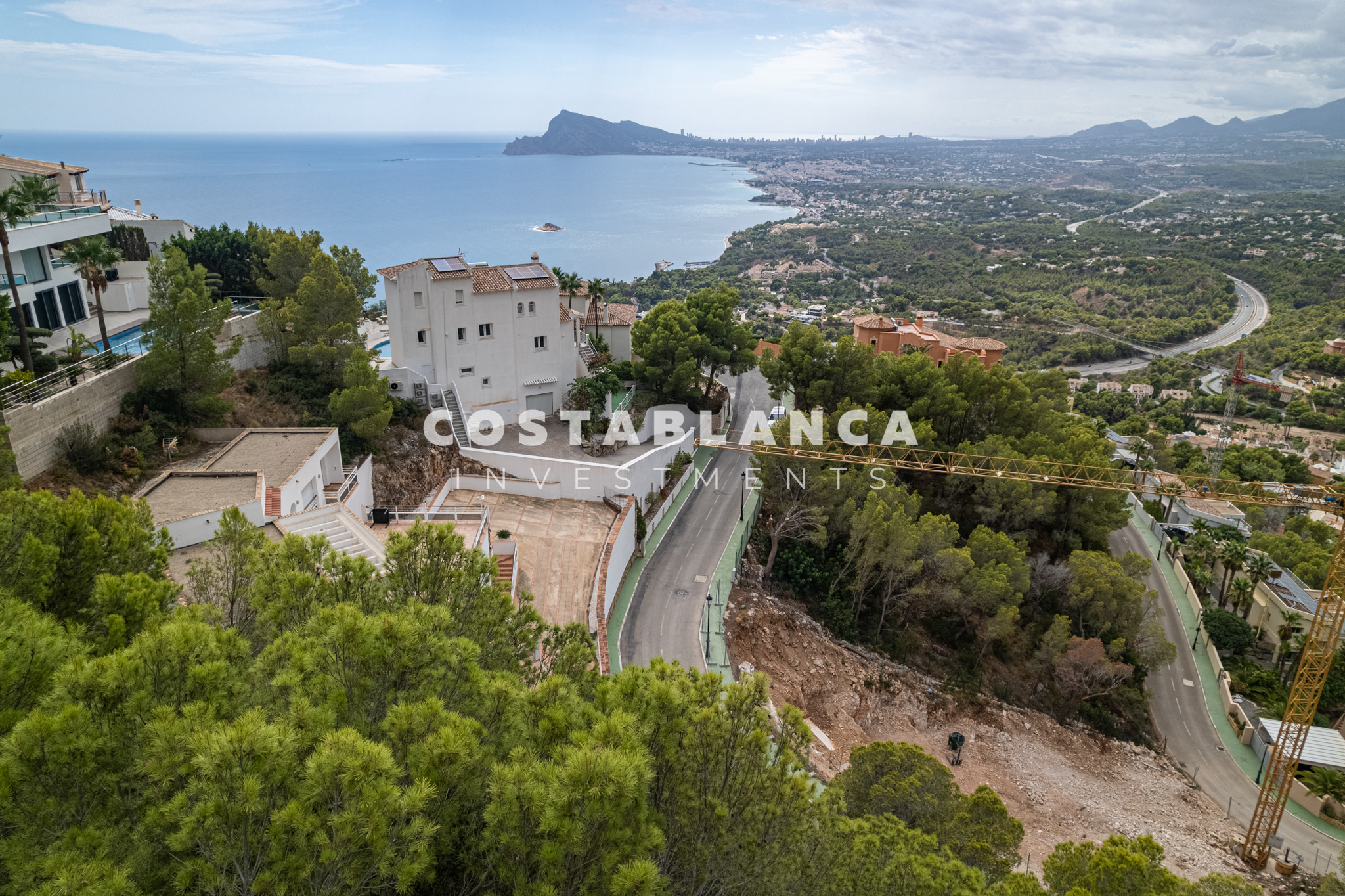 Plot – Altea: photo 2/7