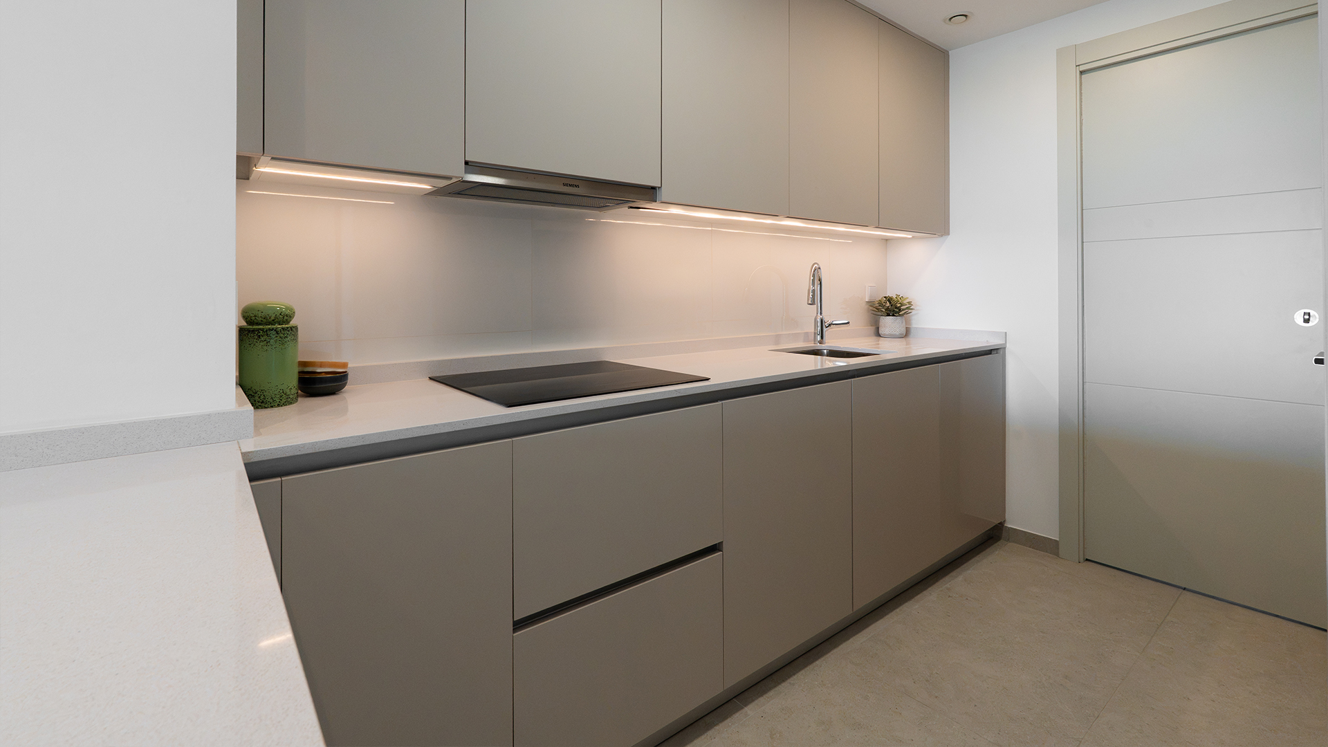 Apartment – Estepona (Málaga): photo 1/7